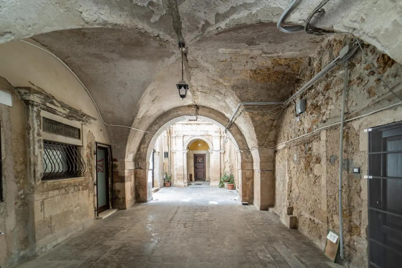Lovely Studio In The Historic Center Of Ortigia Syracuse Italy