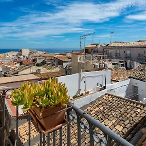 Casa Eu - Bilocale Ortigia Wifi Appartement